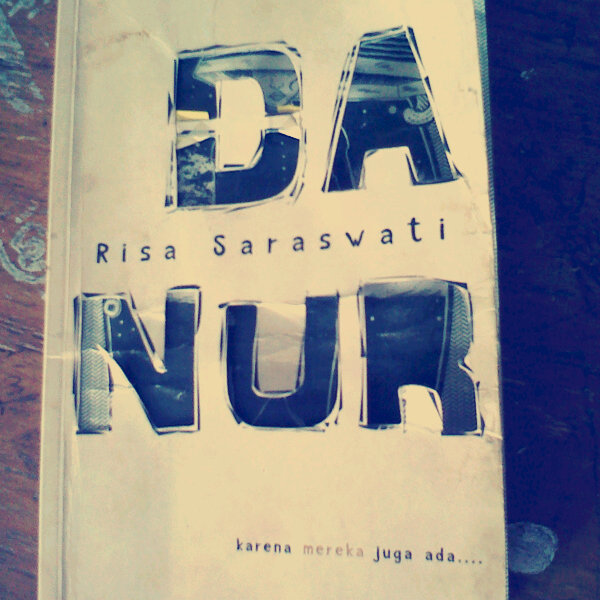 All About : Meresensi Novel Danur All About : Meresensi Novel Danur
