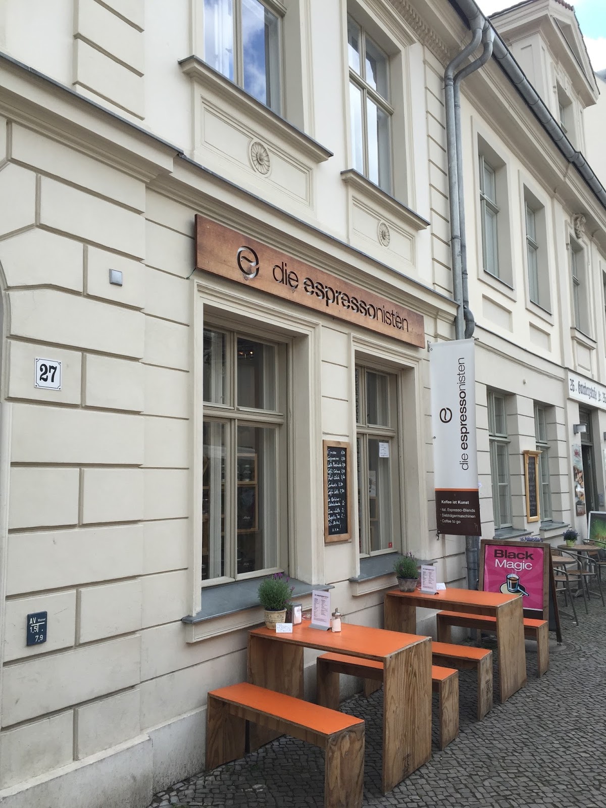 Neulich Als Ich Dachte Neulich Im Kaffeehaus 3 Cafe Pruckel