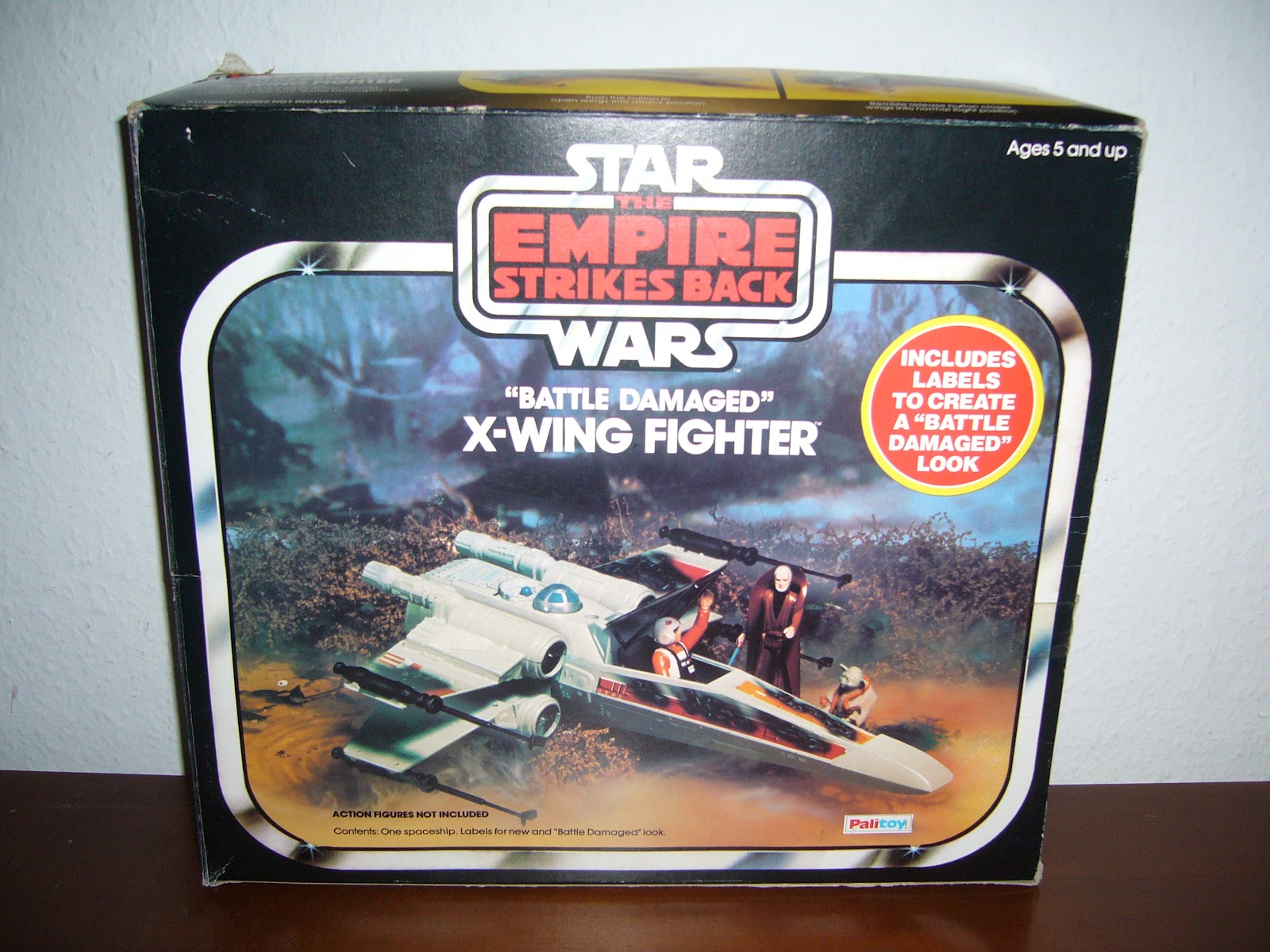 Saschas Star Wars Imperium XWing Fighter Battle Damage Empire Box