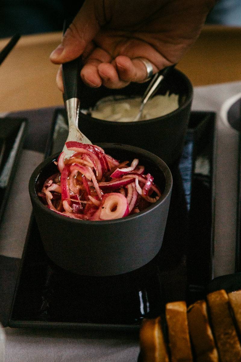 Hellan ja viinilasin välissä Porilainen a la Johanna