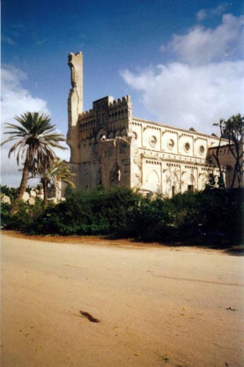 Cinema e romanzi La cattedrale di Mogadiscio