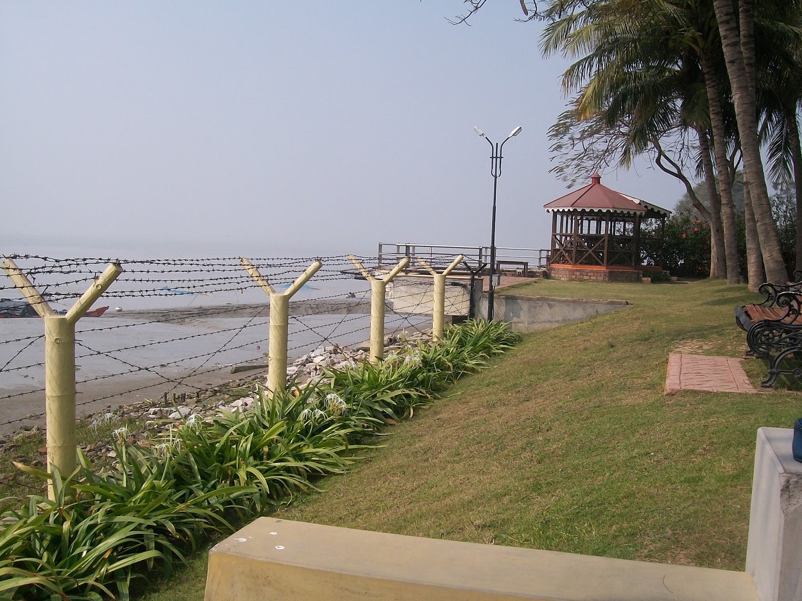 Kaleidoscope Diamond Harbour