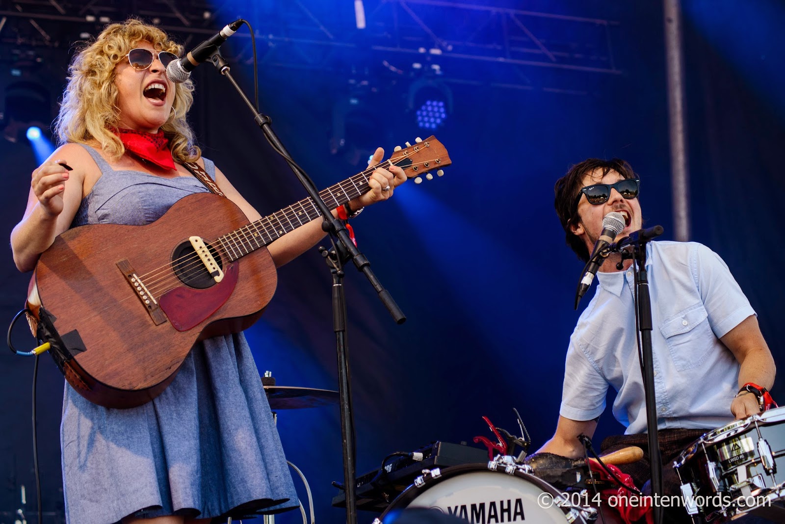 one in ten words TURF Day 2 Band 3 Shovels & Rope