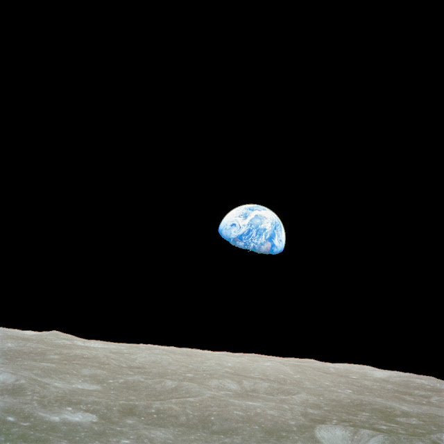 Foto da Terra vista da Lua
