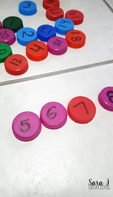 Missing number games using milk bottle caps for practicing numbers 1-20 and 1-30.  Love this for preschool or kindergarten.