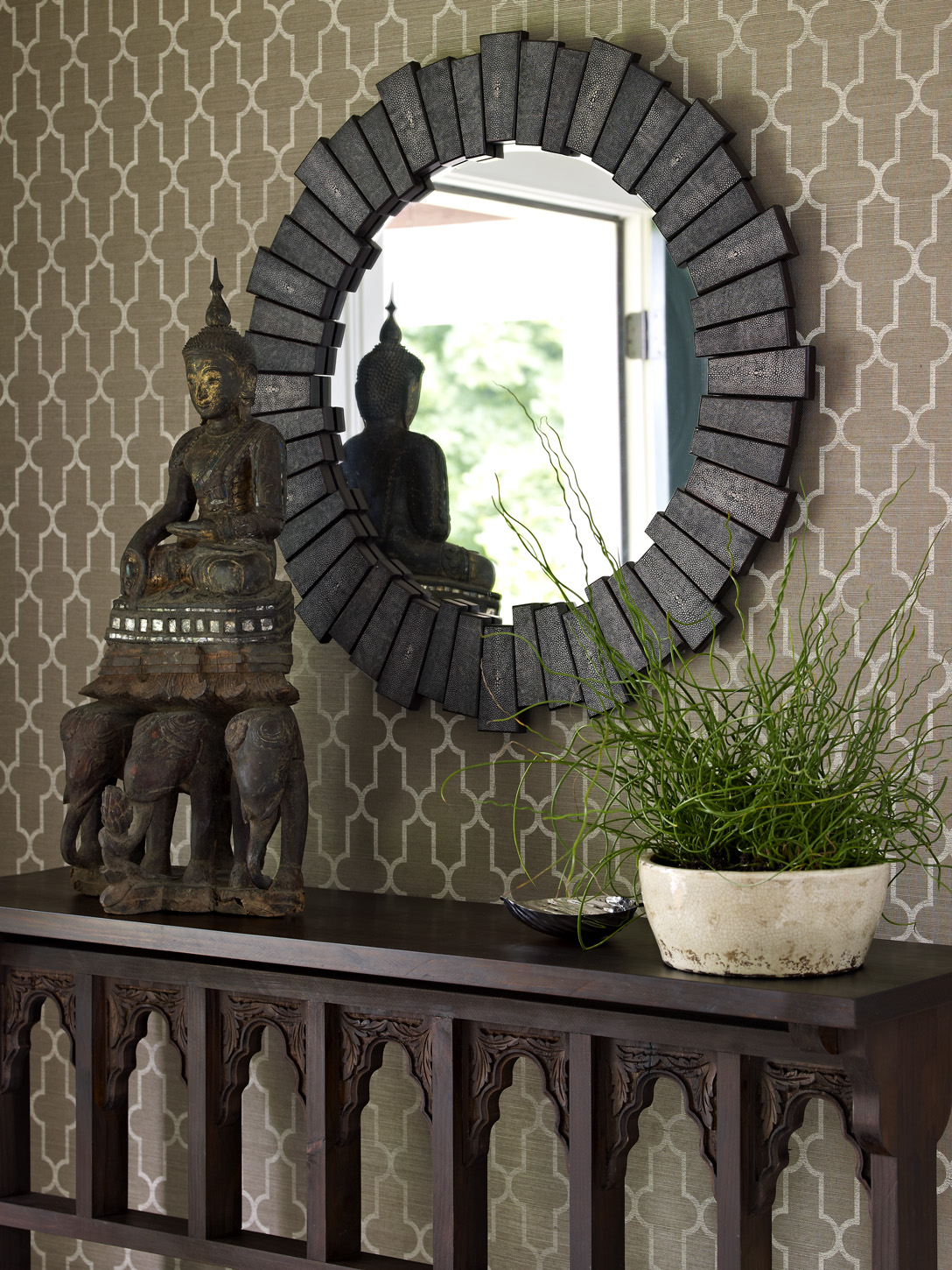 In Search of the Perfect Round Mirror - Driven by Decor