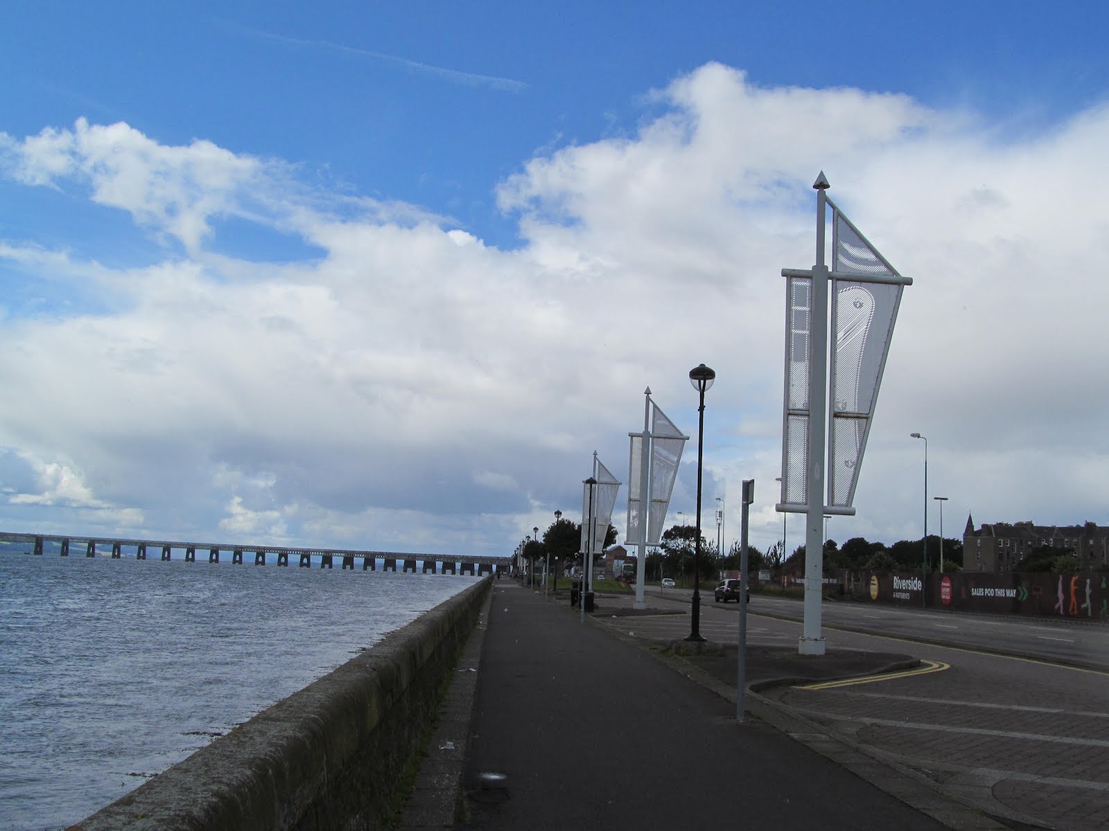 Dundee Photos City of Discovery Riverside Drive Dundee