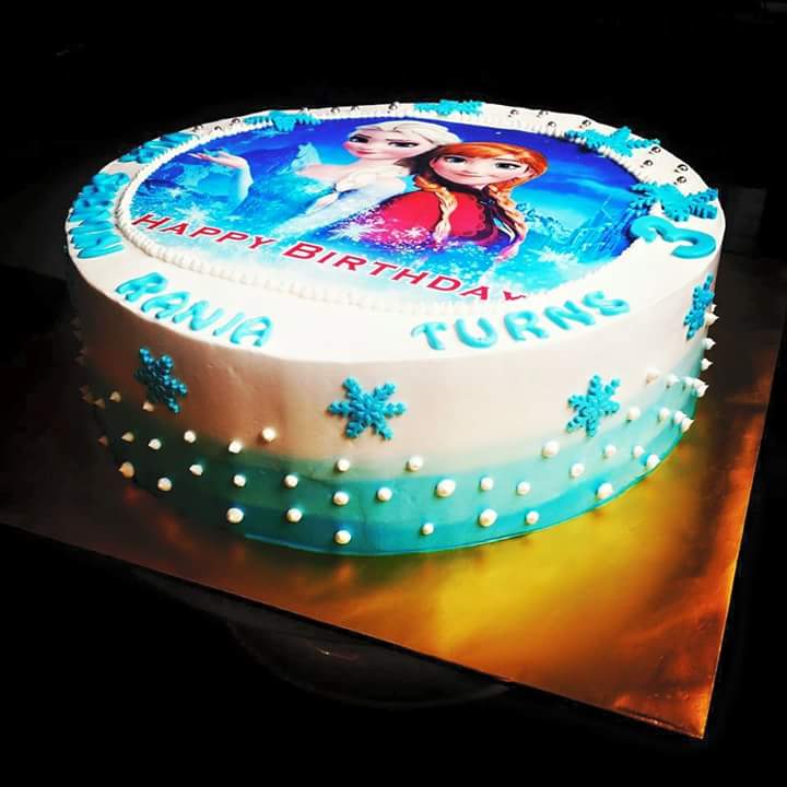 Zielicious Homemade Cakes: Kek Frozen - Homemade cake untuk tempahan
