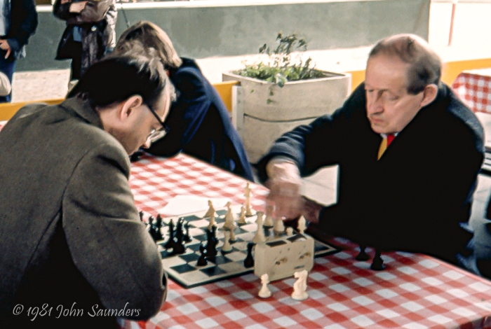 John Saunders' Chess Blog: Carlsen-Caruana 2018: Through a Glass Darkly