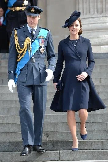 The Duchess of Cambridge,  Kate Middleton, Prince William, Princess Charlotte, Prince George, wedding, style, wedding dress, new summer dress