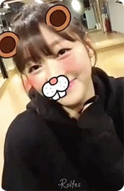 오마이걸 대표적인 꿀잼 V앱 돌려돌려 돌림판 - 유아 움짤.gif | 인스티즈