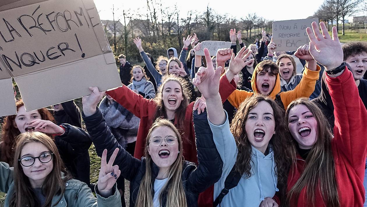 Manifestation des lycéens de Jean Brito à Bain de Bretagne vendredi 30 novembre 2018 : article OF