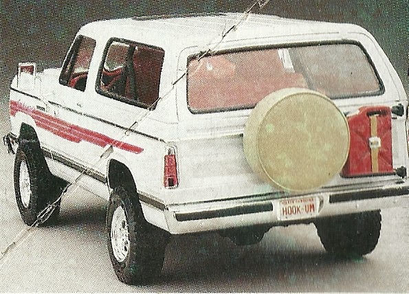 Antiques Texas City: Bass Boat Trailer Dodge Ramcharger model kit 1/24