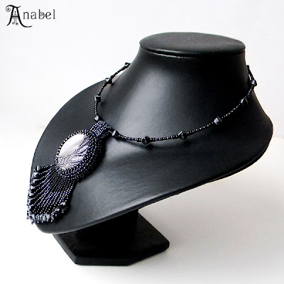 купить украшения с натуральными камнями черный агат бисер вышивка кулон Anabel