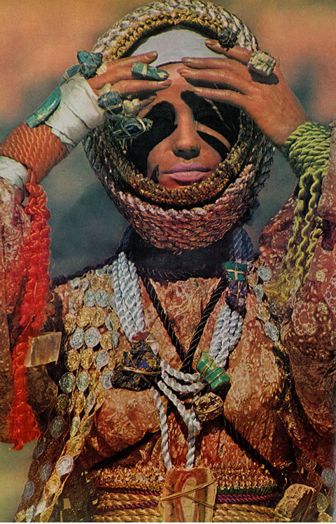 OASIS IN A DESERT: Veruschka