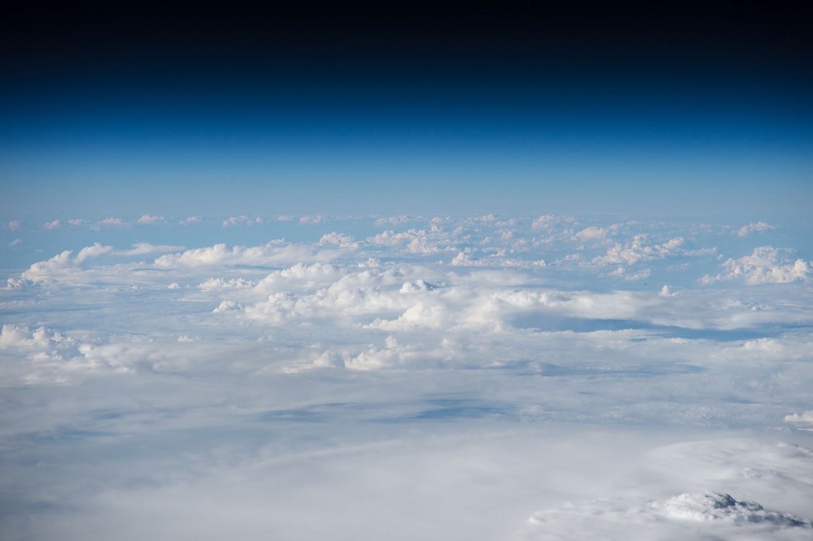 Earth #39 s Atmosphere seen from International Space Station Earth Blog