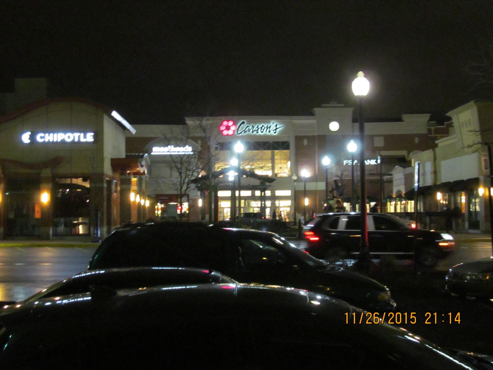 Trip to the Mall Christmas at Woodfield Mall 2015!