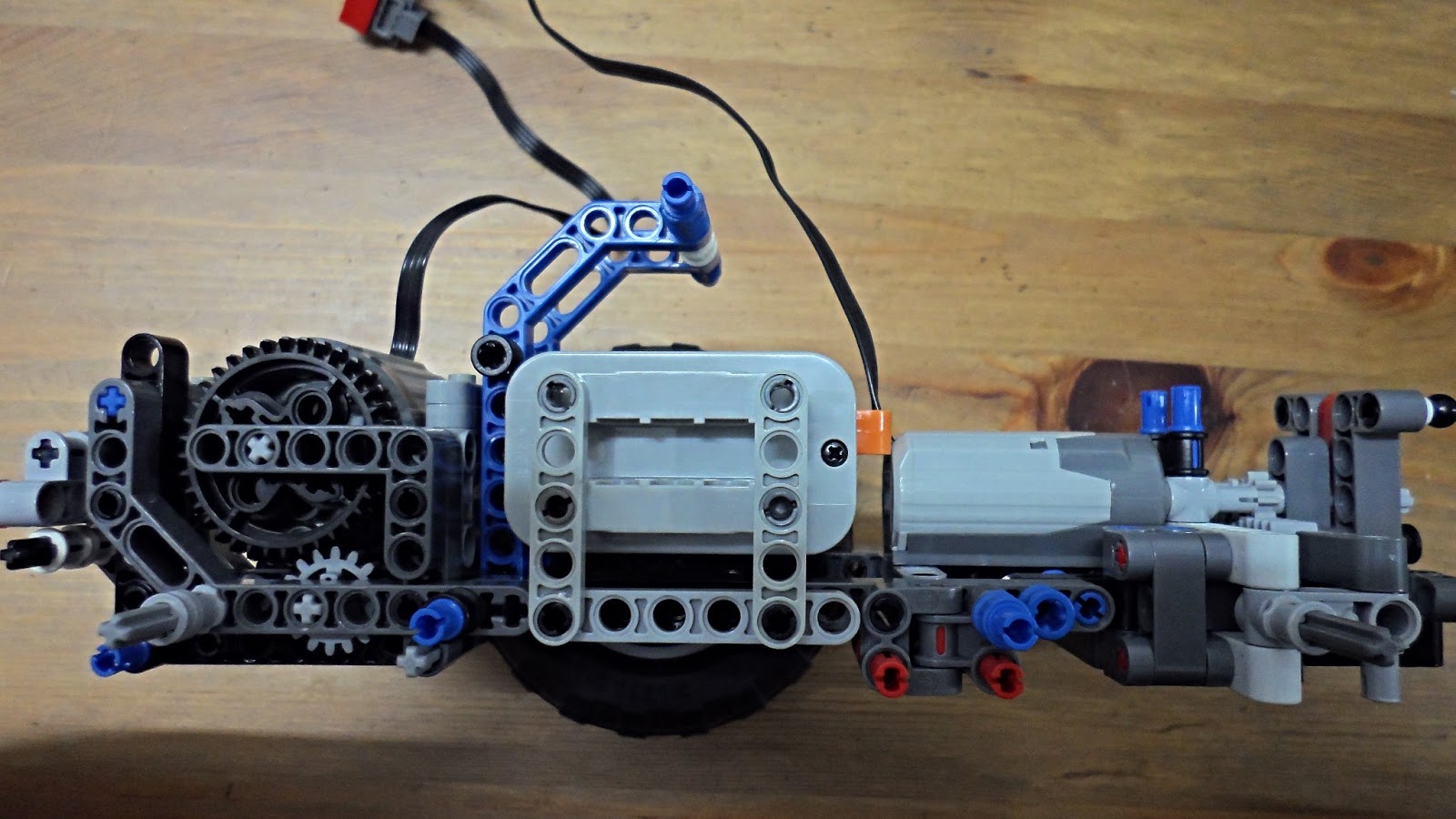 Lego Mindstorms and Technics Scene in Malaysia Power Functions Car