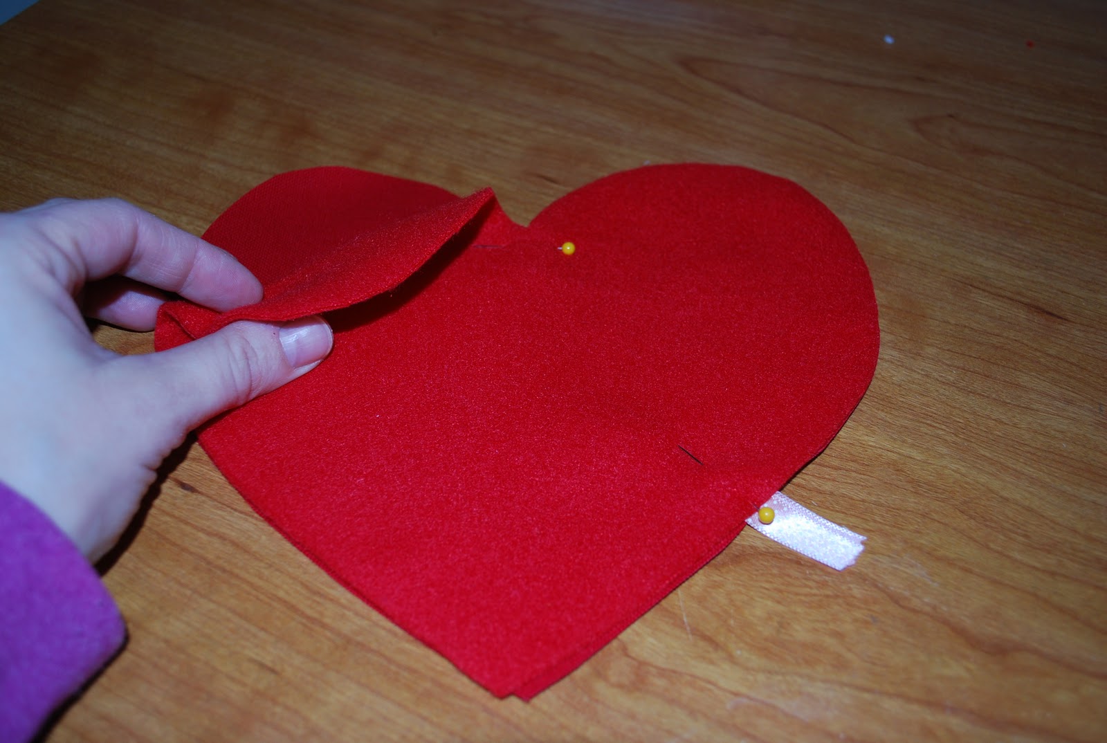How to Sew Heart Shaped Hand Warmer Sisters, What!