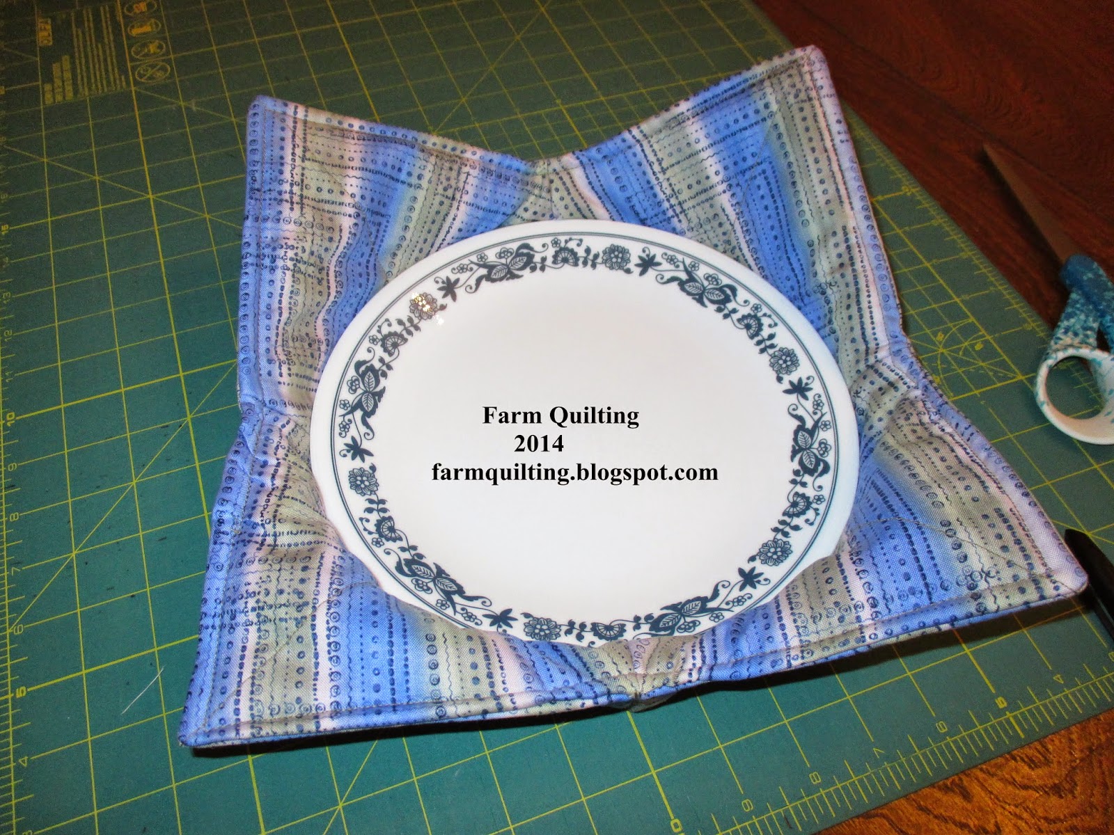 pin-by-sally-fischer-on-cozy-sewing-projects-microwave-plate-bowl