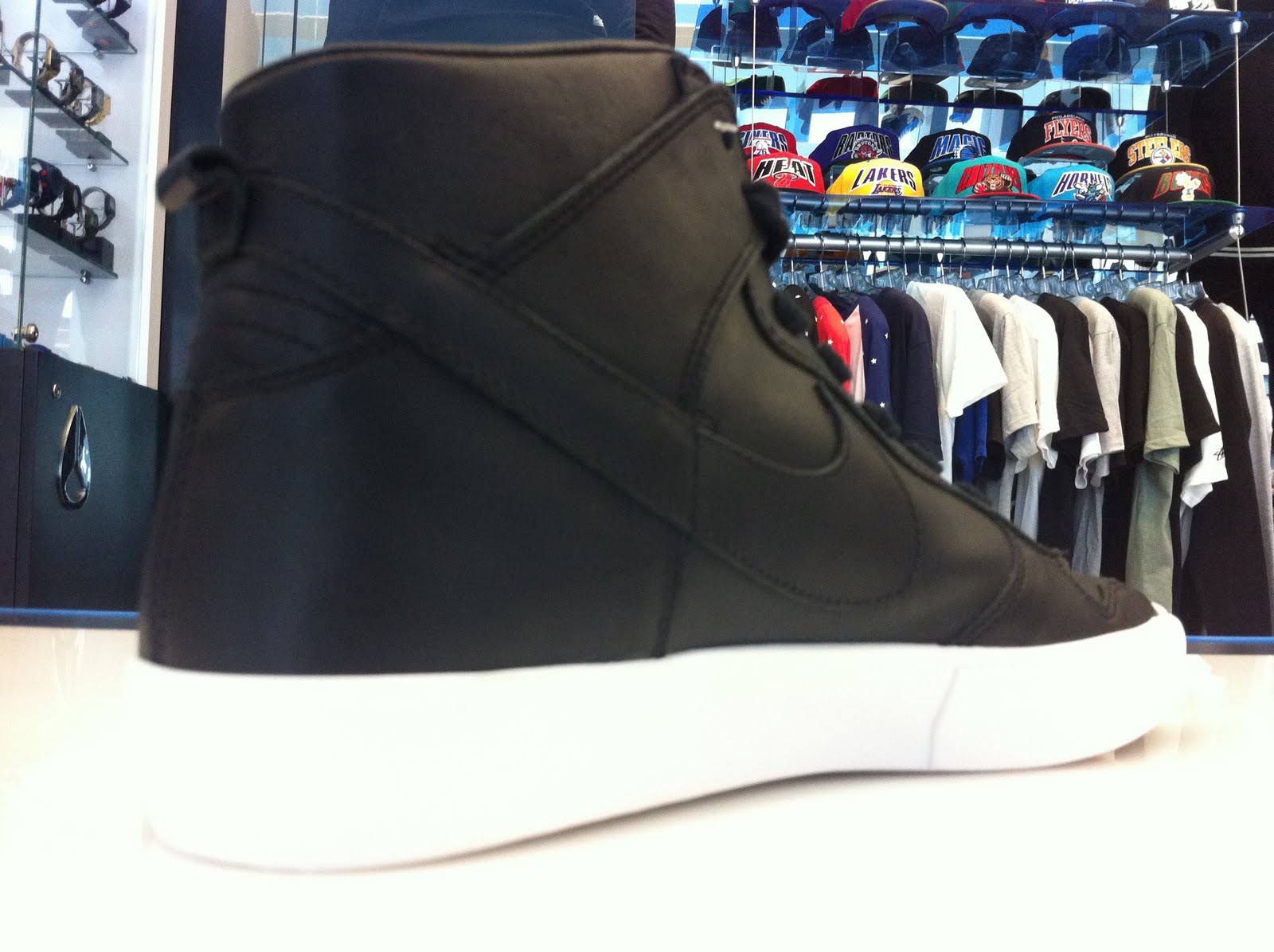 ATMOS: Dunk High AC