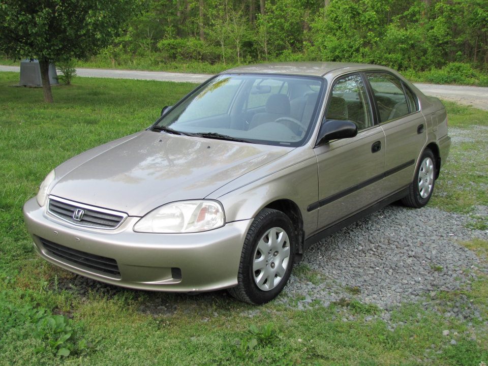 2000 Honda civic 4 door sedan #3