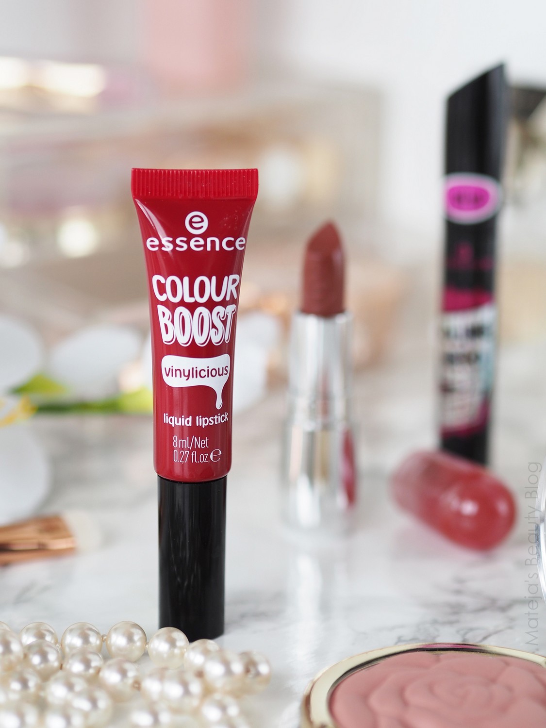 Essence Colour Boost Vinlylicious Liquid Lipstick Mateja