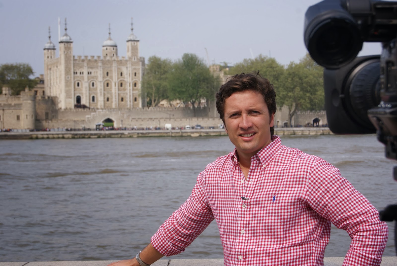 Imágenes de Pancho Sagredo Francisco Sagredo Corresponsal en Londres