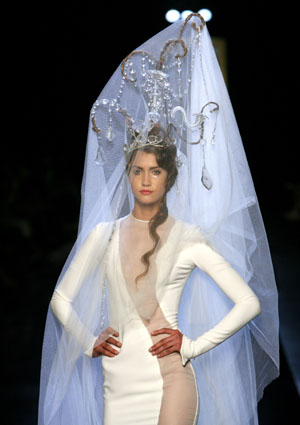 Weddingzilla: I Don't Get Haute Couture Wedding Dresses....