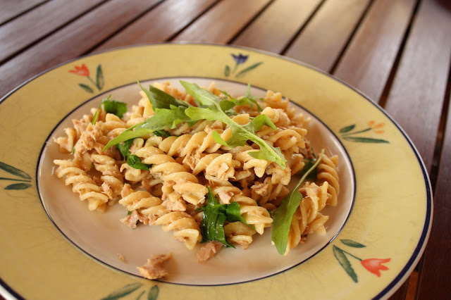 pasta integrale al tonno e rucola