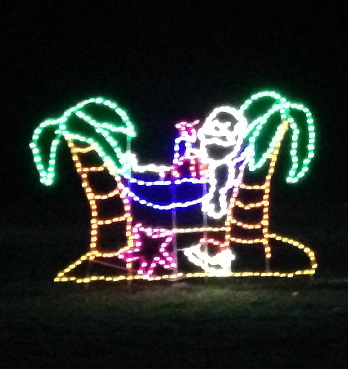 DriveThru Holiday Light Parks at the Lake