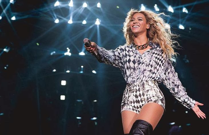 Beyonce Sings New Track XO Live For The First Time (VIDEO)