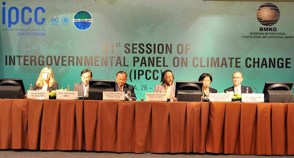 "No IPCC a maior parte dos chamados cientistas são na verdade  ongueiros, burocratas e pesquisadores de outras áreas"