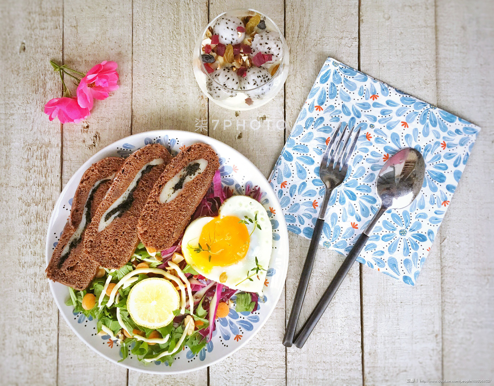 Day 6 Whole wheat bread + Fried Eggs + Vegetable Salad + Fruit 100