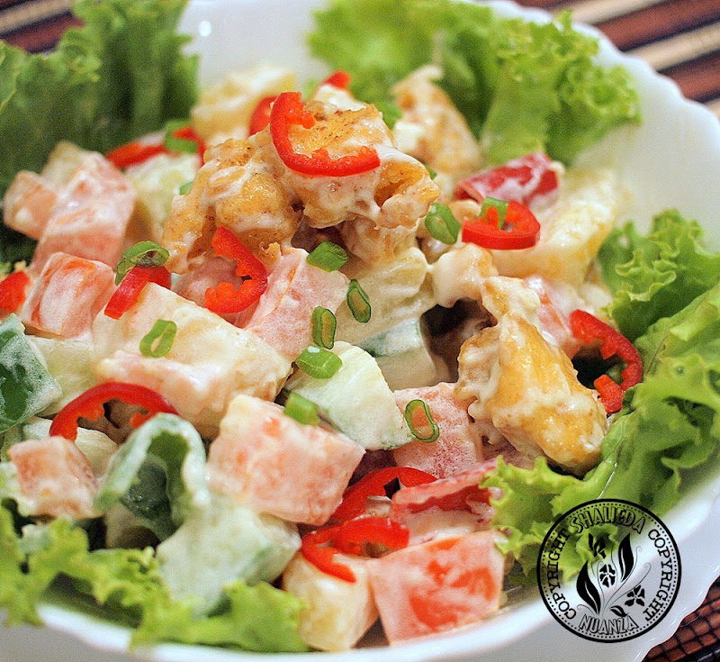 Pesona Cinta Cida de'Nuanza salad ayam mayonis