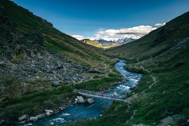 [Image: alaska2-dong-song-bang-8.jpg]