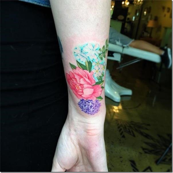 Tatuagens de flores para as mulheres Tatuagens de flores para as mulheres