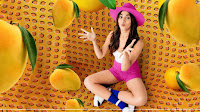 where to download, bollywood actress, alia bhat, hot, leg, exposing, photo in pink dress