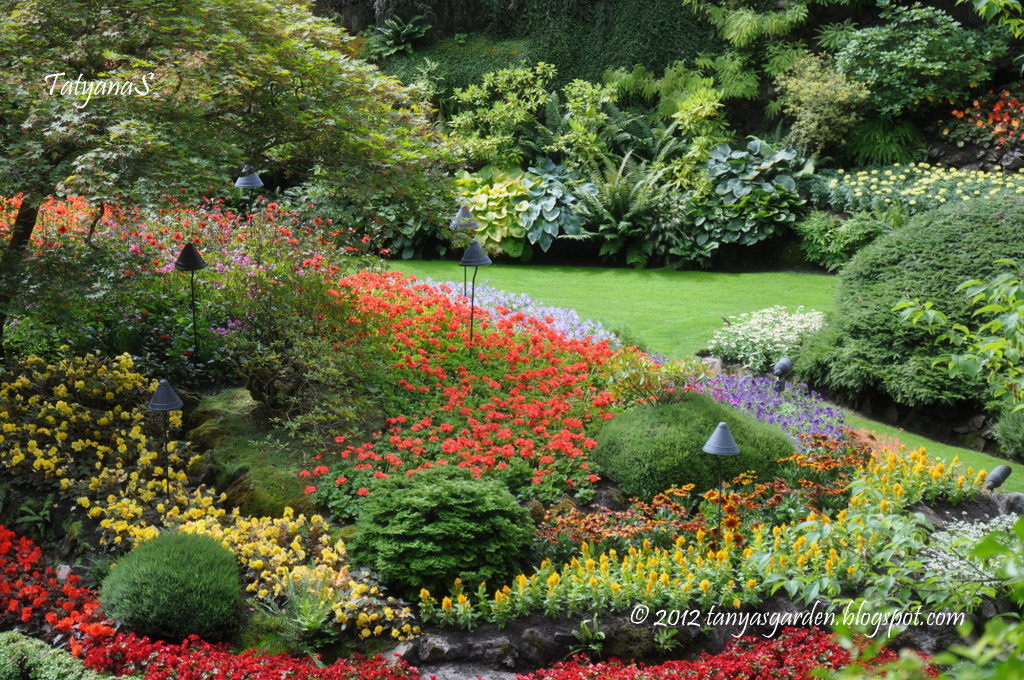 MySecretGarden Garden Tapestry. Six Pictures of the Butchart Gardens