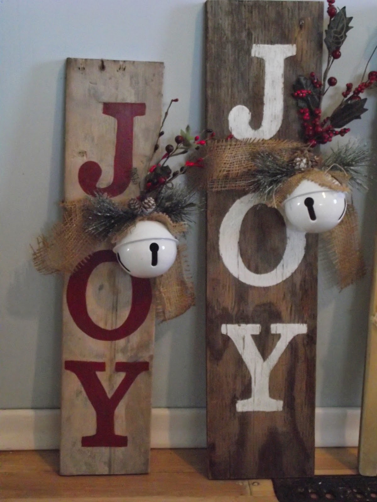 Country Mom at Home: Christmas Crafts - A Sneak Peak