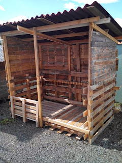 Mueblesdepalets.net: Refugio construido con maderas recuperadas