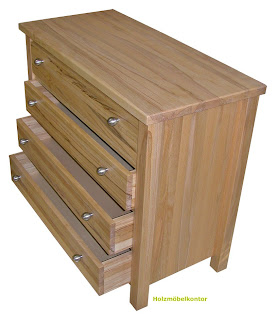 Holzmöbelkontor: Ladenschrank Caja.