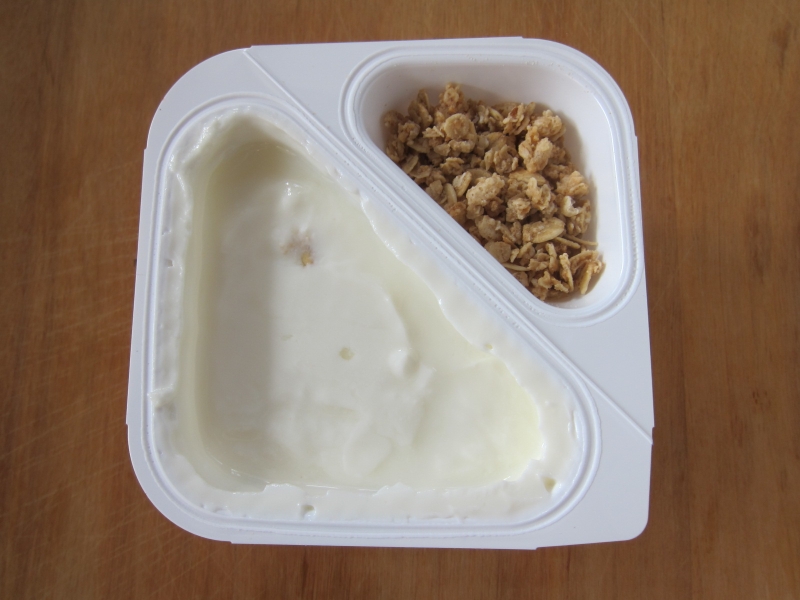 Review Muller Corner Yogurt Choco Balls and Granola Brand Eating