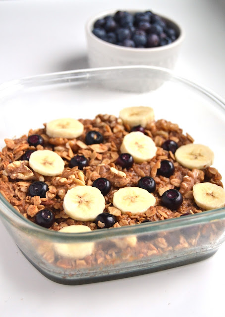 These blueberry banana granola bars are fiber and protein packed for a healthy snack to keep you on track! www.nutritionistreviews.com