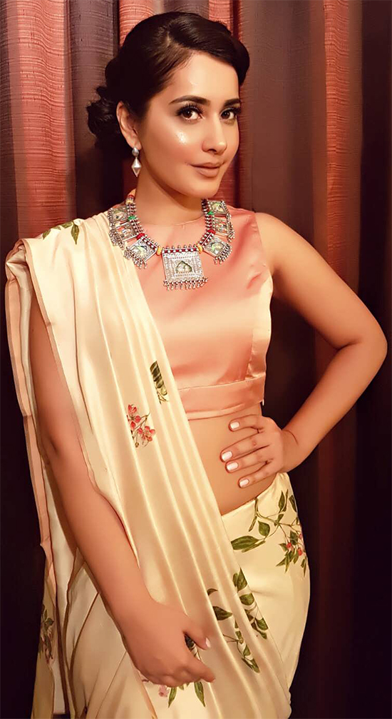 Latest Andhra Pradesh and Telangana Latest News, Movie Updates, Gallery