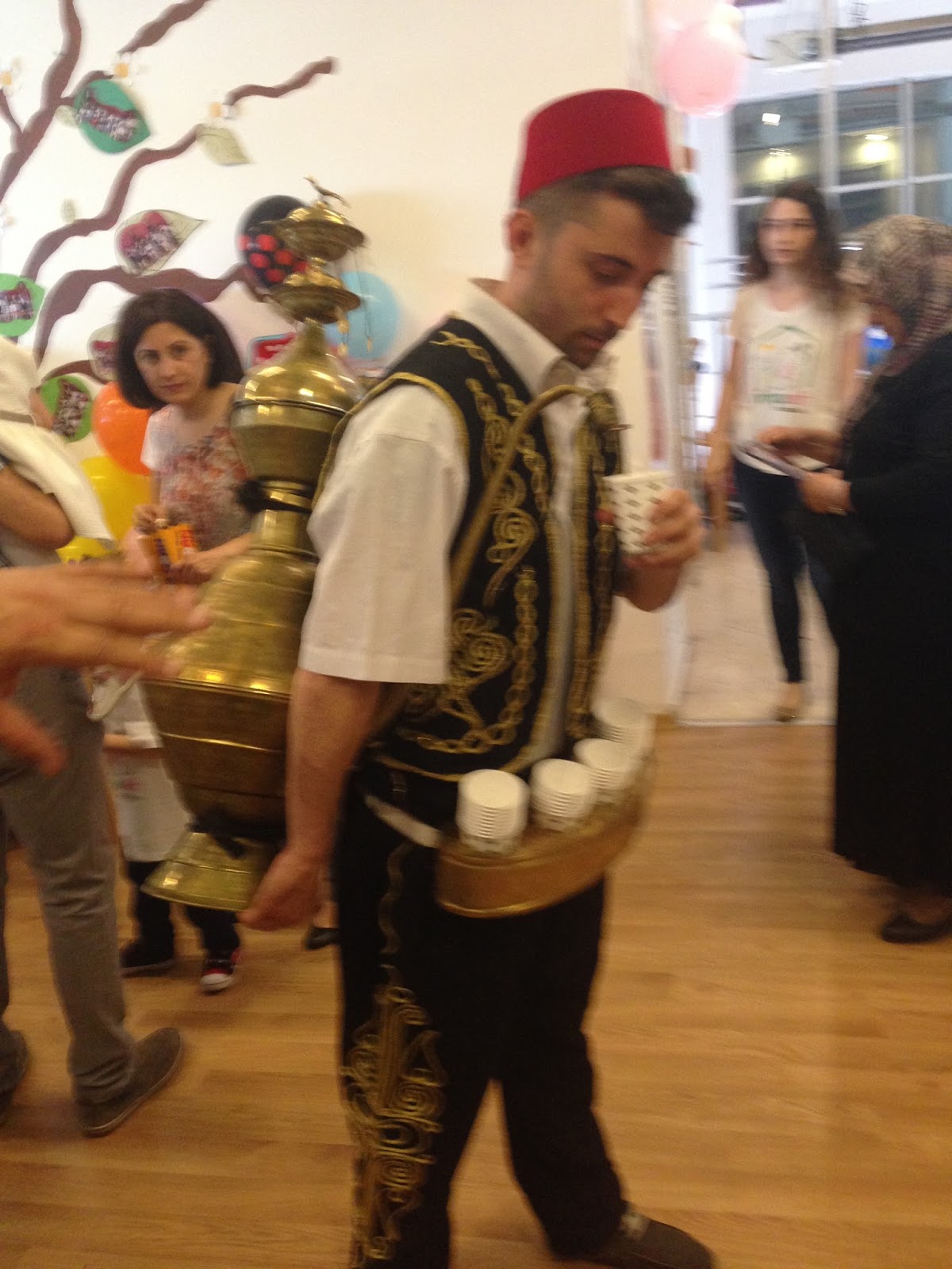 Nostaljik Sokak Saticilari Osmanli Serbeti Kiralama