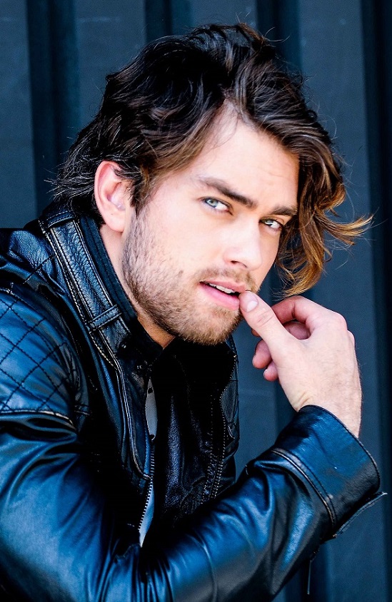 Happy 26th Birthday to Pierson Fode!