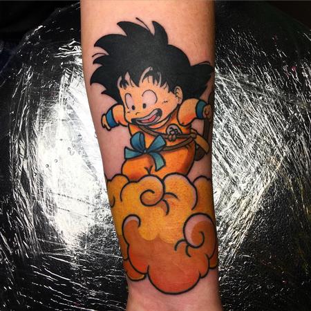 Tatuaje tradicional de Son Goku | Fotos de Tatuajes