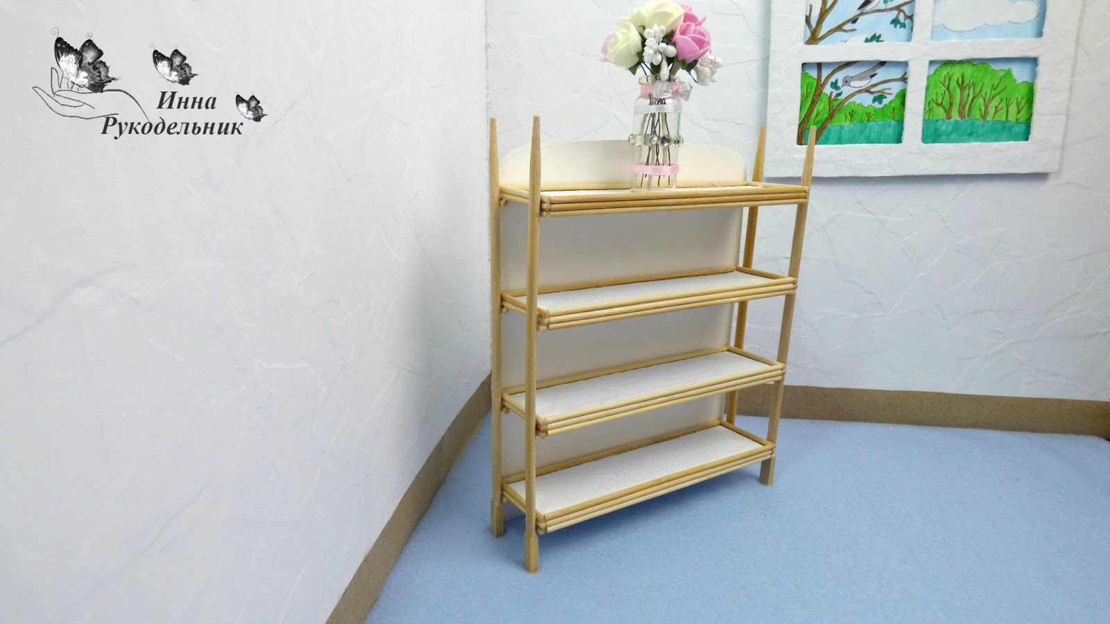 полка для фарфоровых кукол