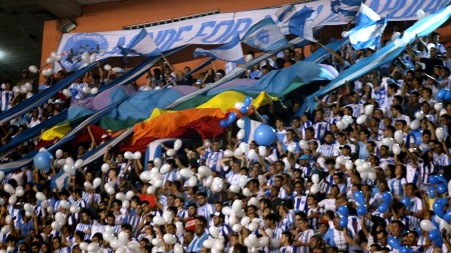 Paysandu é denunciado pelo STJD por suspeita de homofobia em briga de torcida Paysandu é denunciado pelo STJD por suspeita de homofobia em briga de torcida